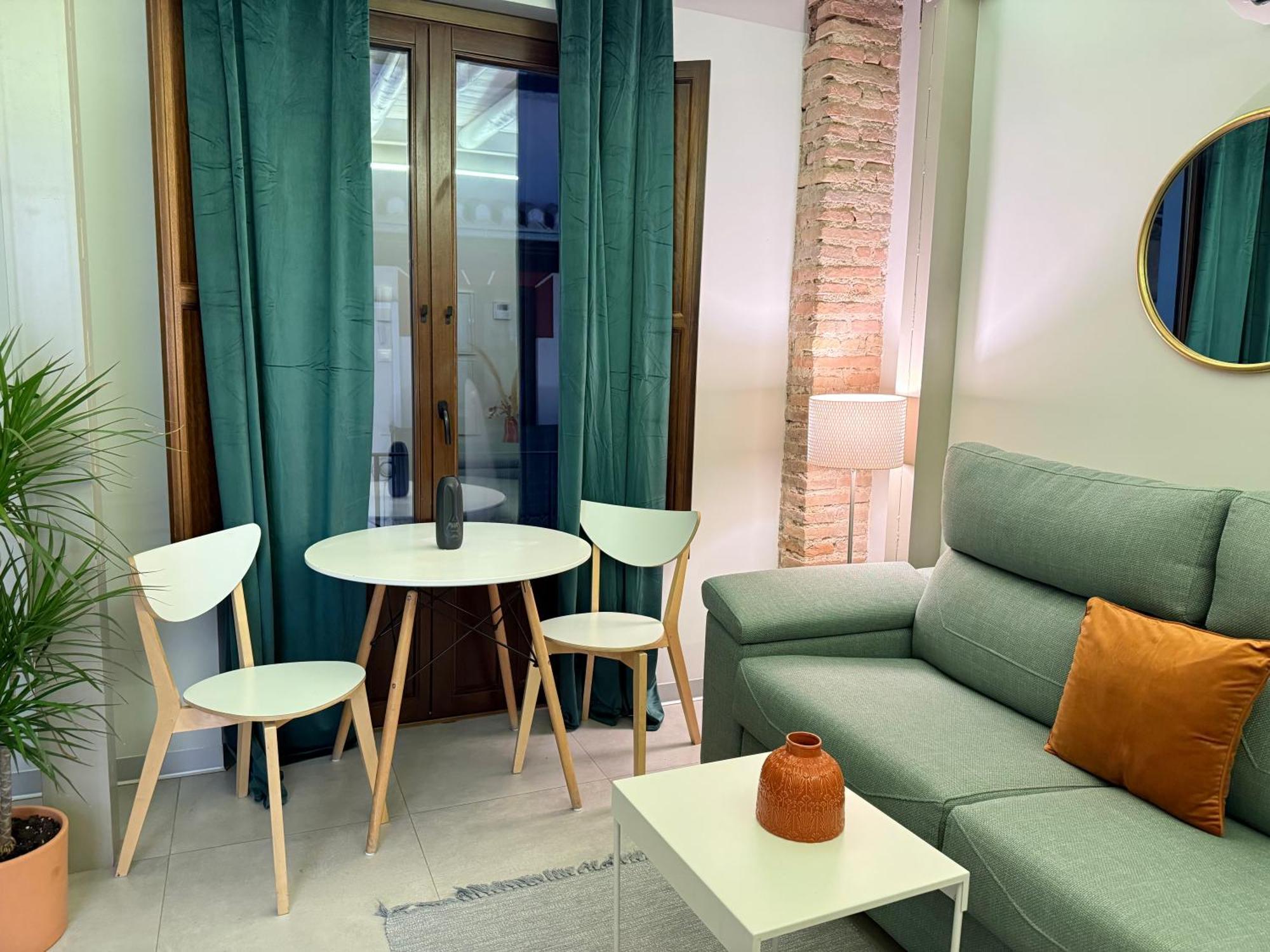 Rueda Bolas - Hostatel Apartment