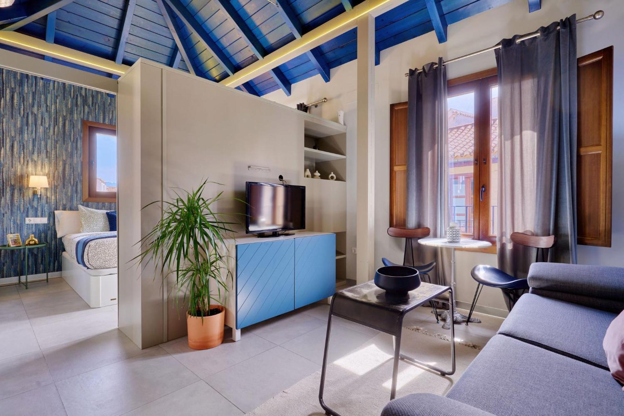Rueda Bolas - Hostatel Apartment Granada