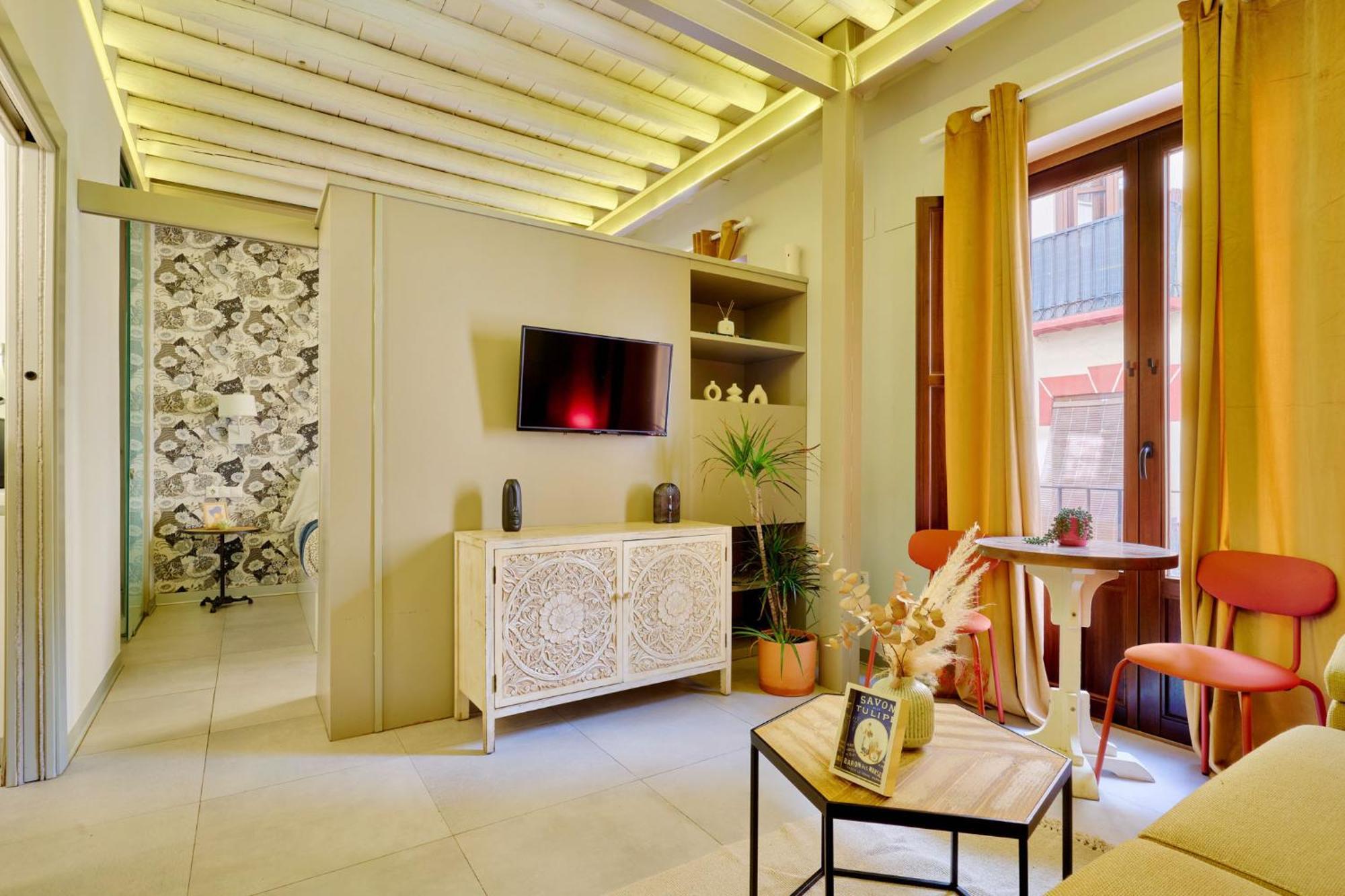 Rueda Bolas - Hostatel Apartment Granada